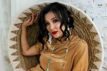 "Үйленгеннен кейін концерт қояды": Меруерт Түсіпбаева тұрмыс құрмаған қыздарға кеңес берді