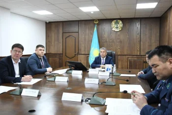 Қазалы аудан әкімдігінде нашақорлық пен сыбайлас жемқорлықтың алдын алу мәселелері қаралды